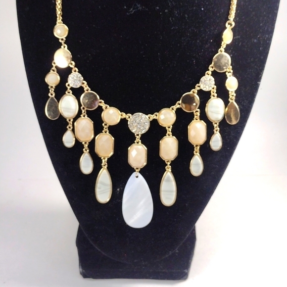 Women's Stylish Gold tone Sparkling Crystal Chandelier Statement Necklace 20+2.5 - Picture 1 of 7